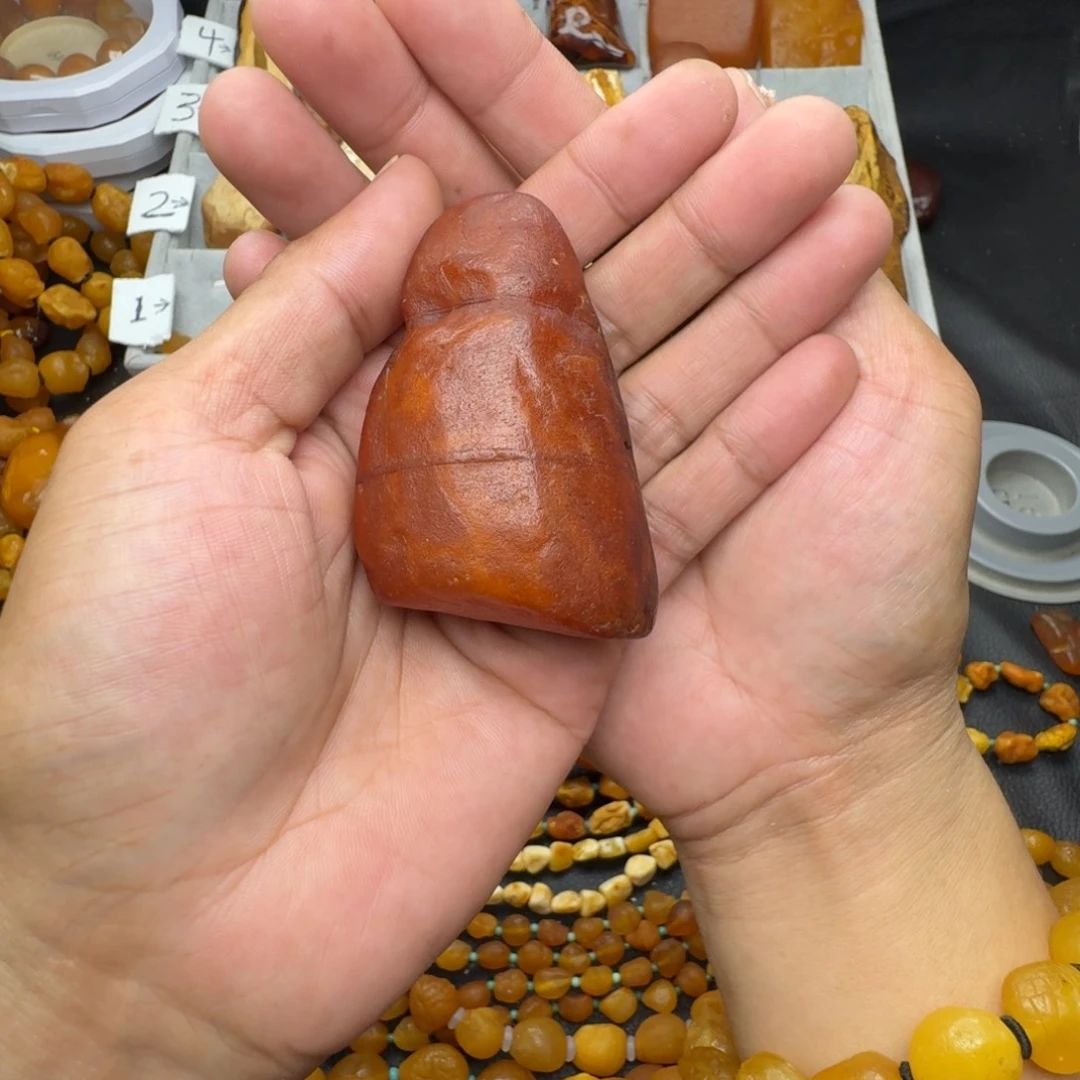 琥珀未镶嵌颈饰天然蜜蜡吊坠