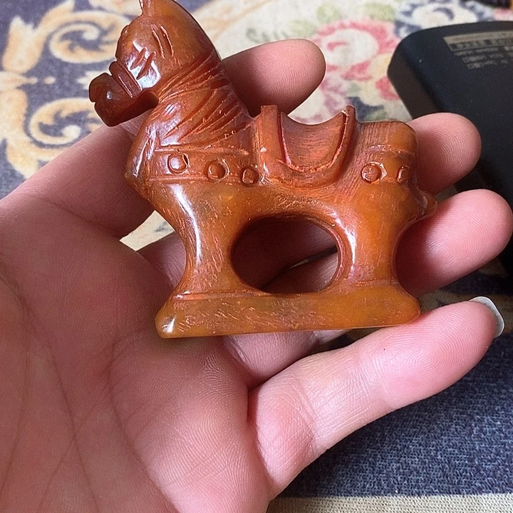 q w er t y ui o p