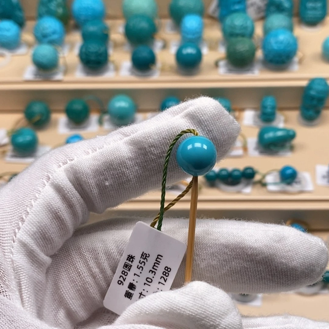 绿松石未镶嵌精品原矿高瓷绿松石