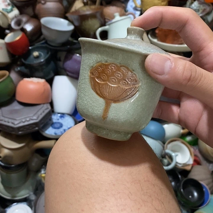 瓷片他家都没有吃东西就