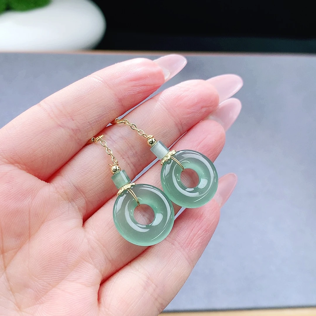 未镶嵌手镯（圆镯）翡翠