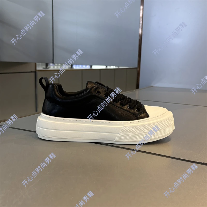 系带鞋时尚百搭潮流休闲板鞋欧洲站男鞋2025秋季新款韩式厚底增高