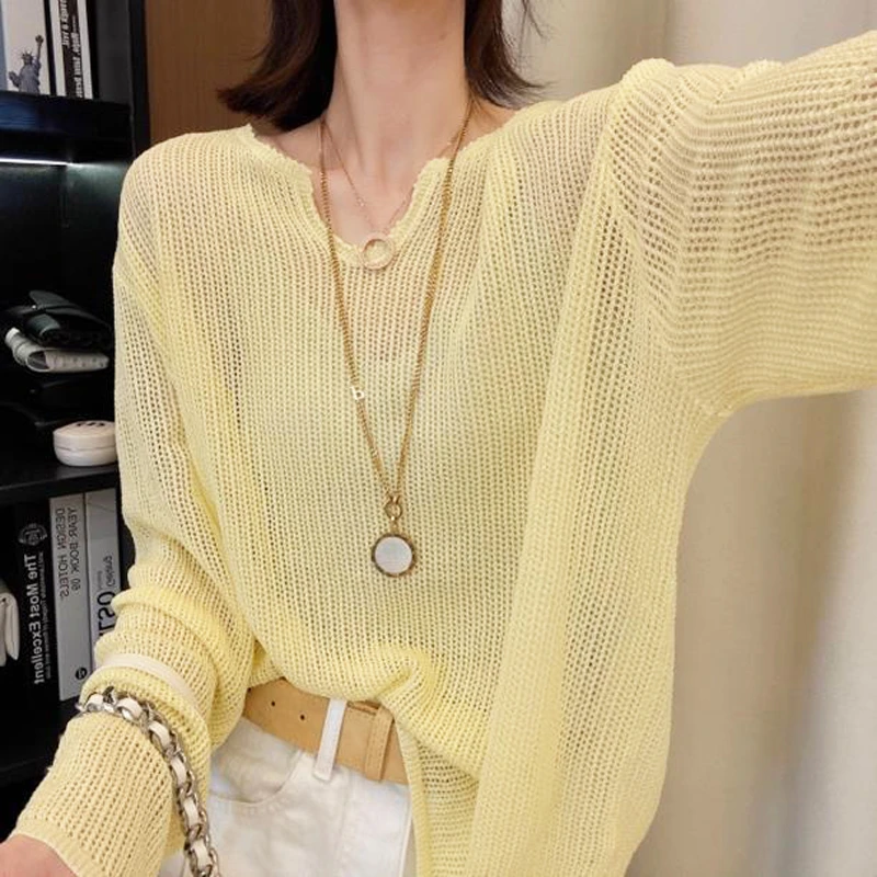 独特漂亮薄款镂空针织衫女2025新款夏季宽松v领罩衫夏季薄款罩衫