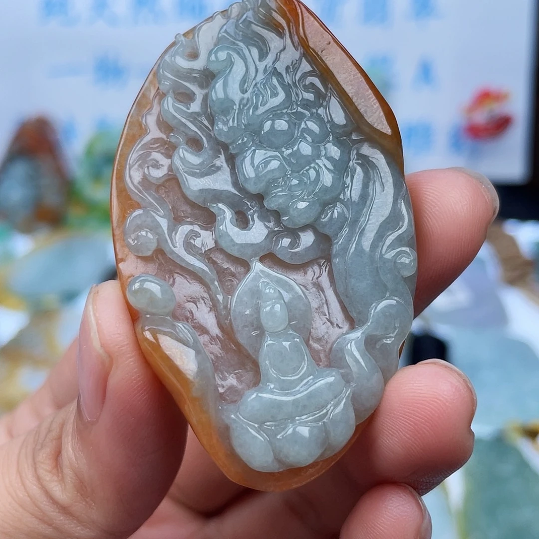 翡翠未镶嵌颈饰一念