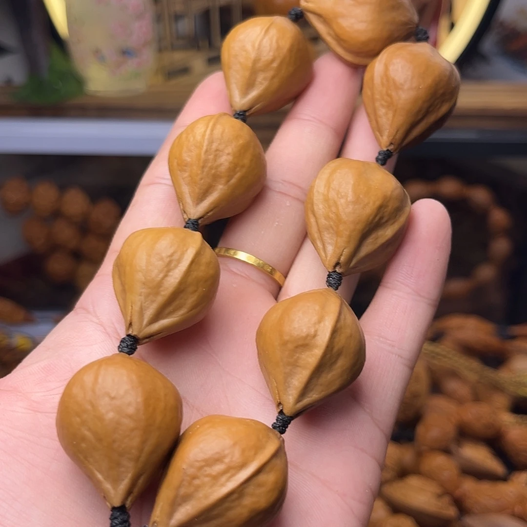 橄榄核吊坠橄榄核素核2.4左右