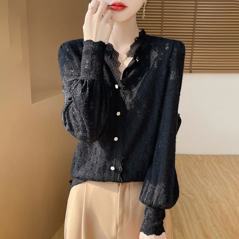 2025中国风新款女士春秋精纺蕾丝花朵chic民族风修身洋气打底衫ZH