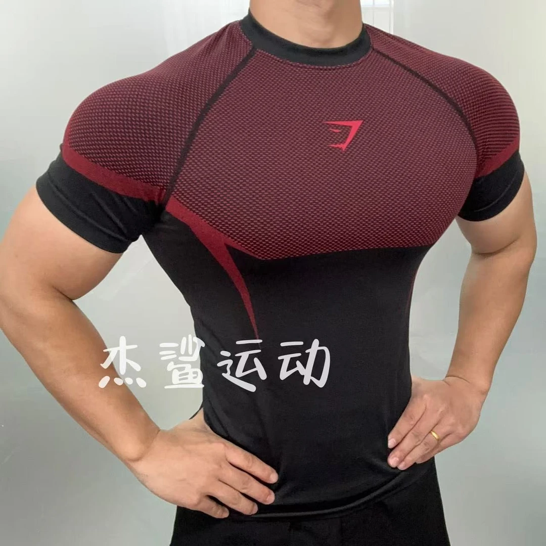 独家牛货GYM鲨鱼 ONYX 5.0超级英雄无缝高弹立体标紧身速干短袖