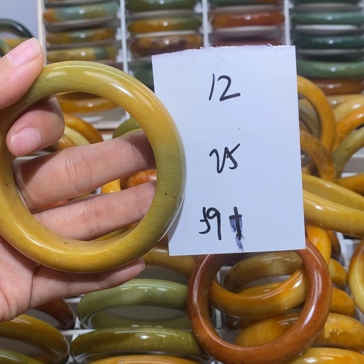 蛇纹石玉未镶嵌手镯用****9