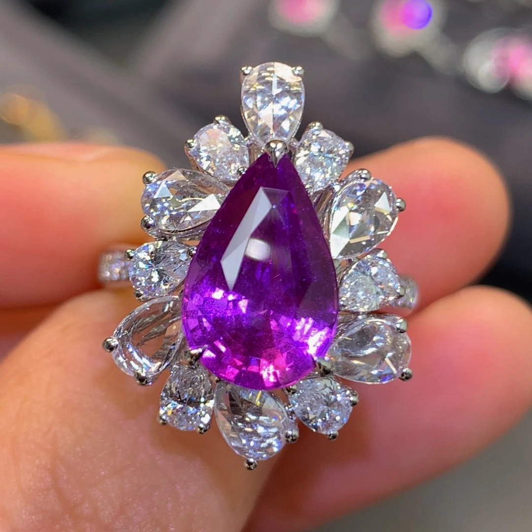 彩色蓝宝石戒指18K金镶嵌