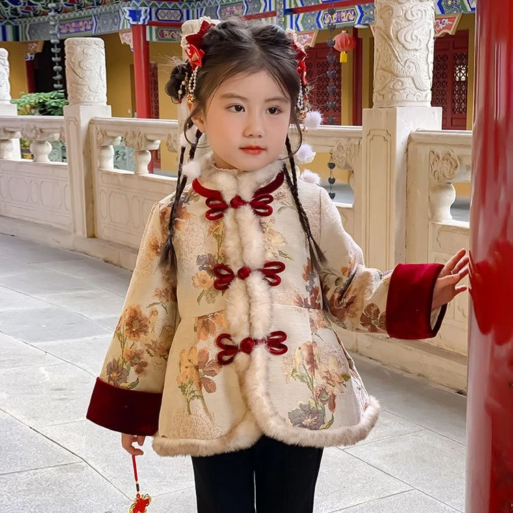 女小童中国风乳白色唐装冬装加厚潮流花开富贵盘扣拜年服