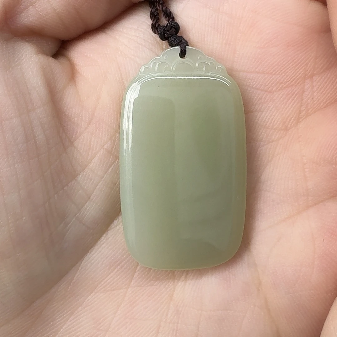 颈饰未镶嵌和田玉回**蓝