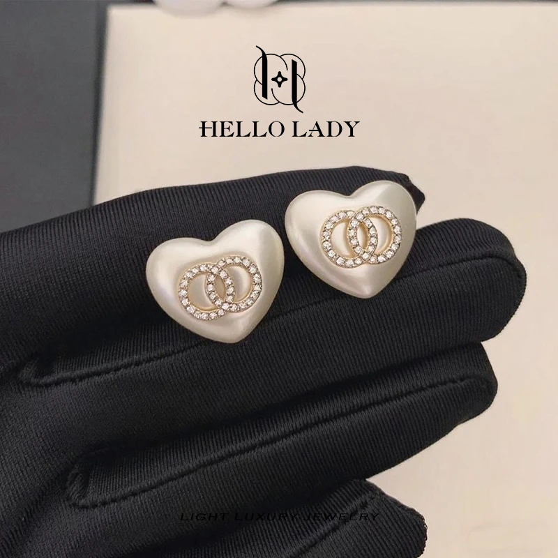 【V金版本】精工CNC 白色桃心耳钉1636