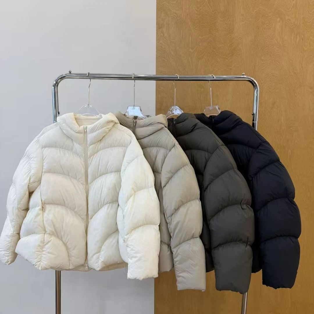 【柳条儿】轻量保暖 泡芙宽松版连帽羽绒服 底边可收 内里可以叠穿
