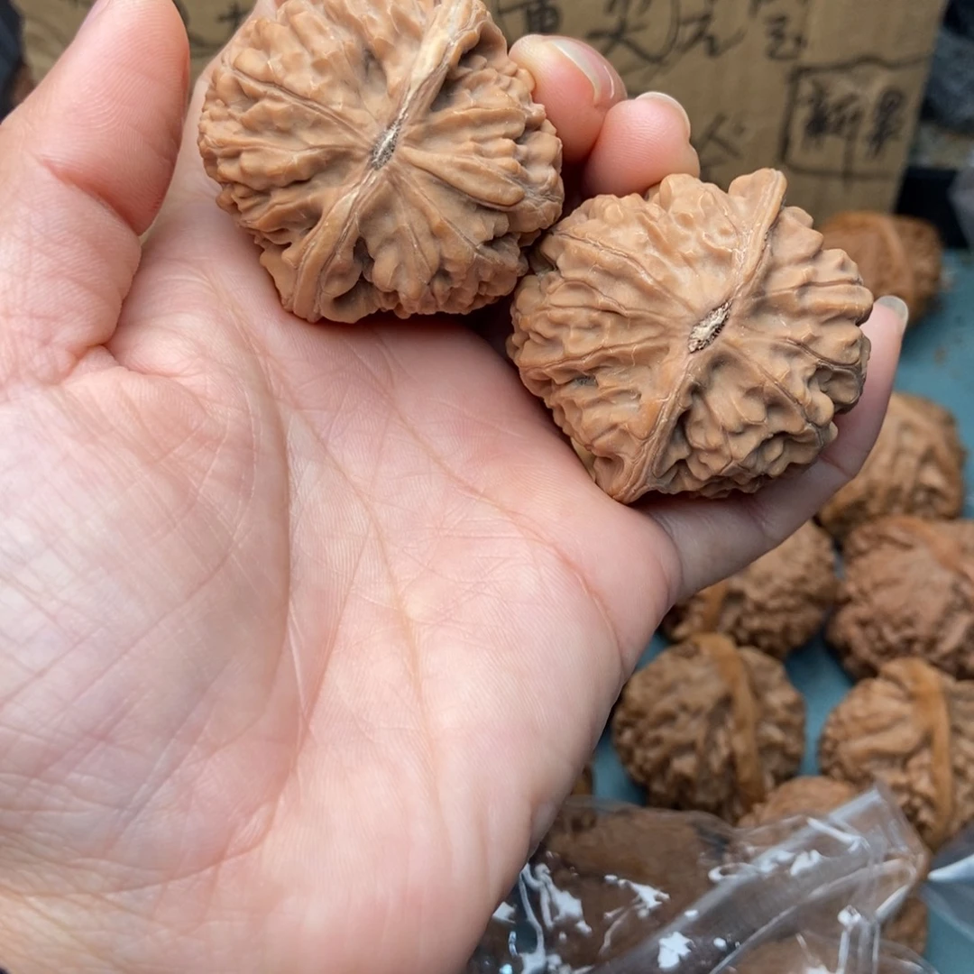 锦***！文玩核桃吊坠凤凰台19