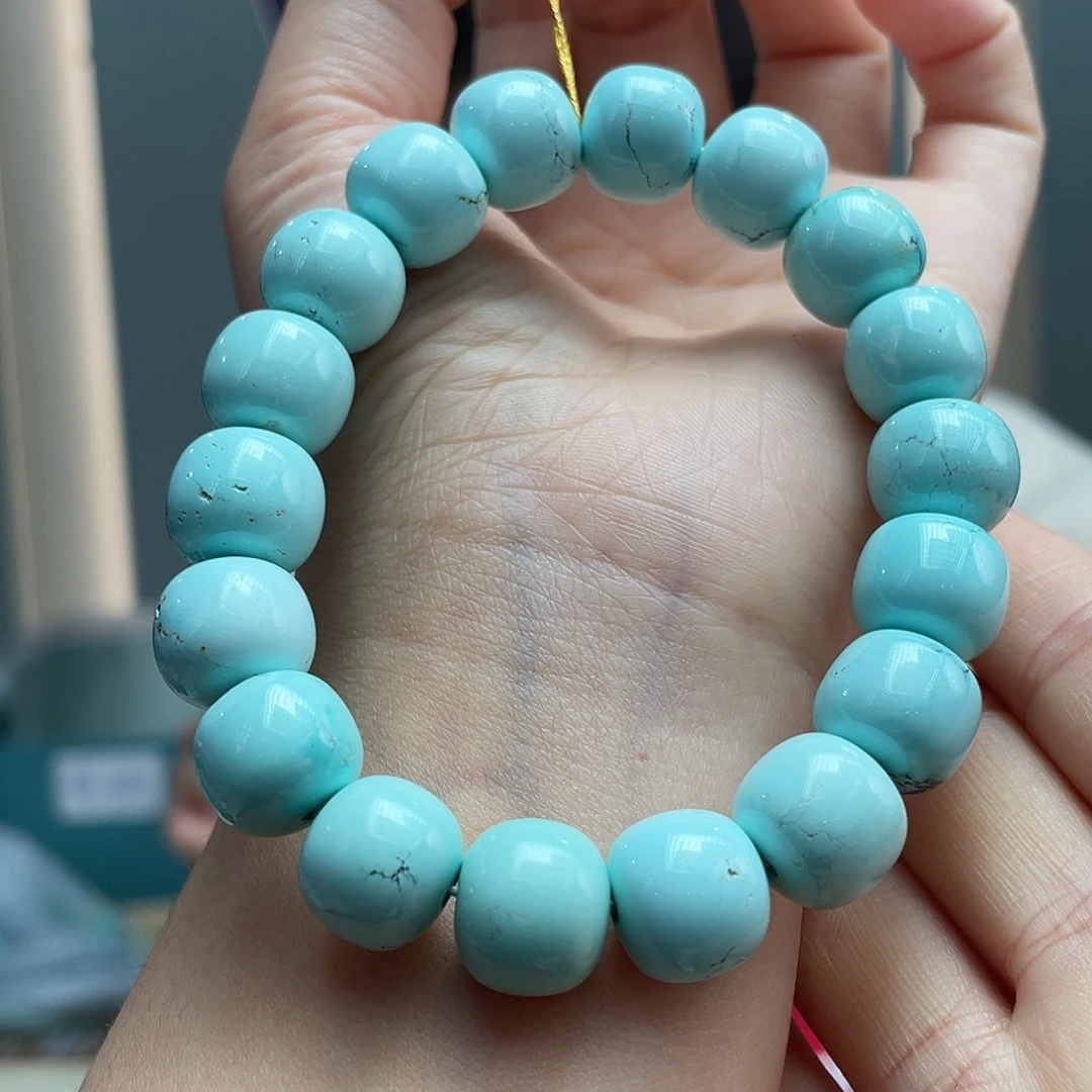 绿松石未镶嵌颈饰