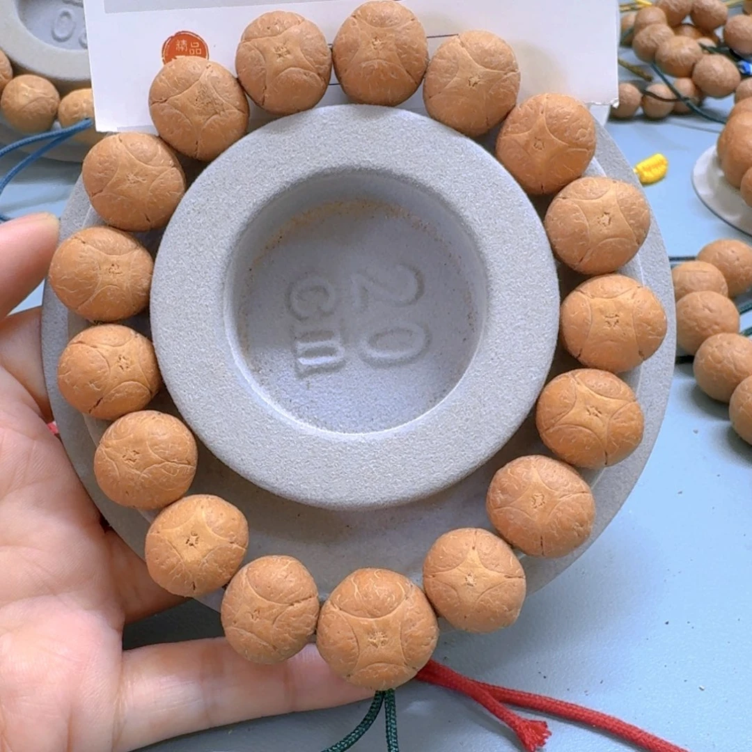 手串凤眼菩提16mm麒麟85@3866