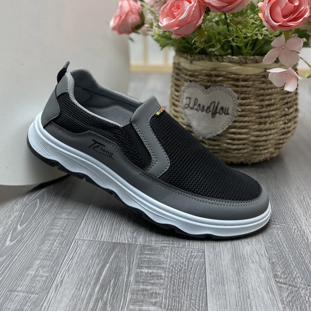 夏季爆款一脚蹬老北京布鞋男士防滑耐磨平跟鞋软底软面轻便舒适鞋