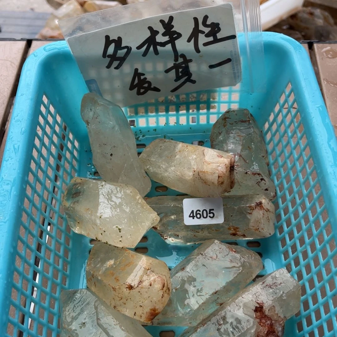 【闪购商品】未镶嵌水晶大型摆件（非配饰）多样性发其一