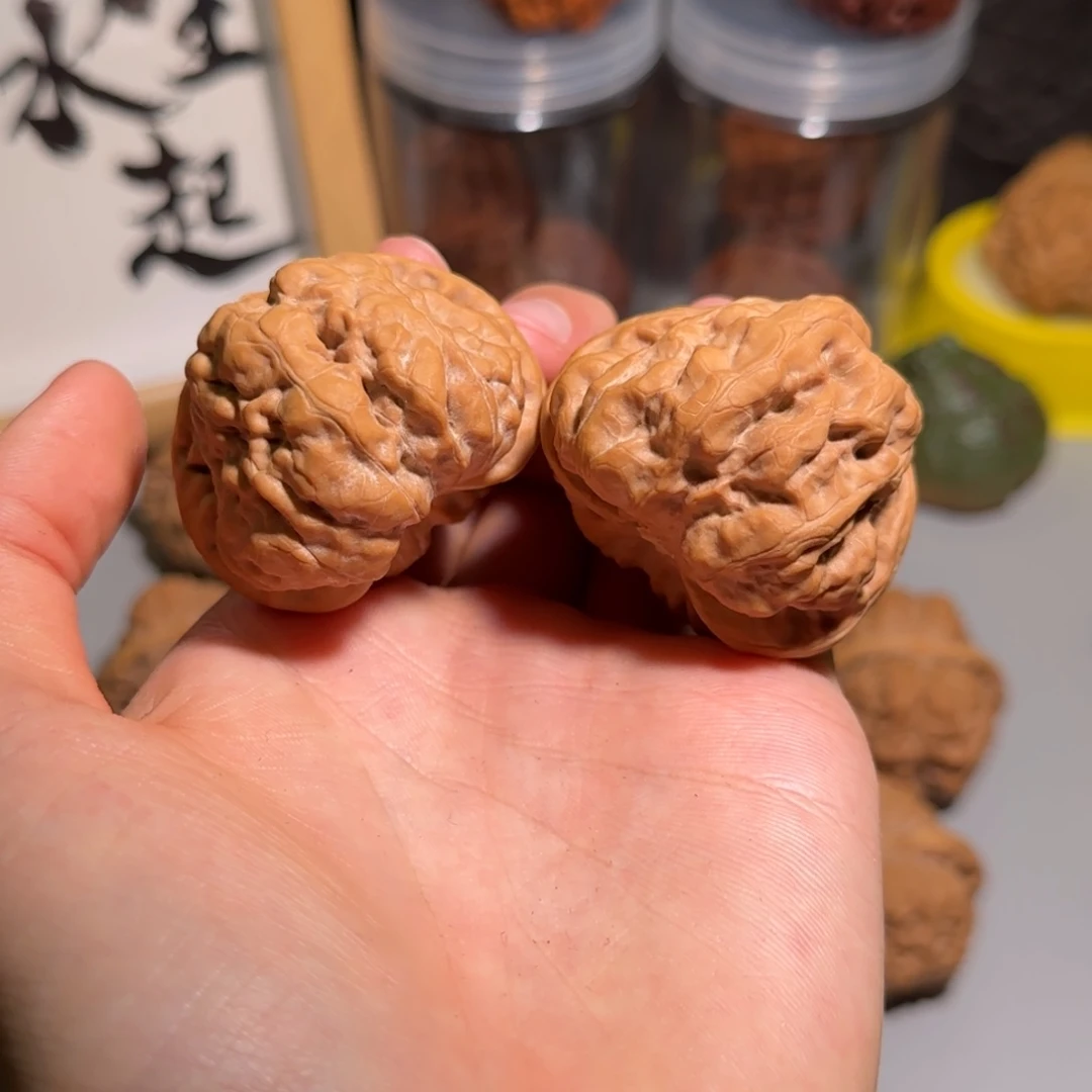 文玩核桃吊坠大***掌怀柔蛤蟆头44