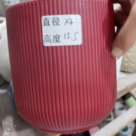 多肉绿植陶瓷花盆9.9包邮，有孔