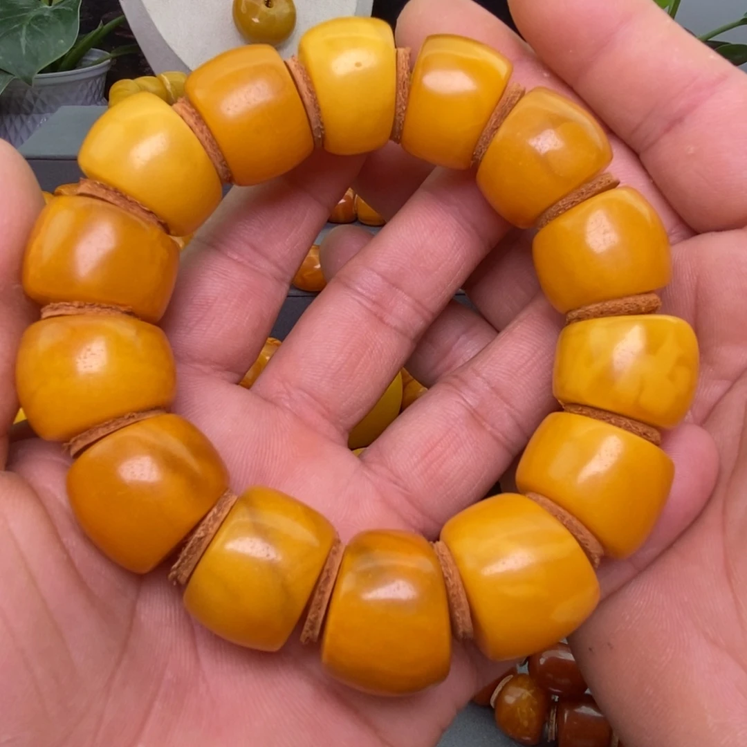 蜜蜡未镶嵌珠宝奇石