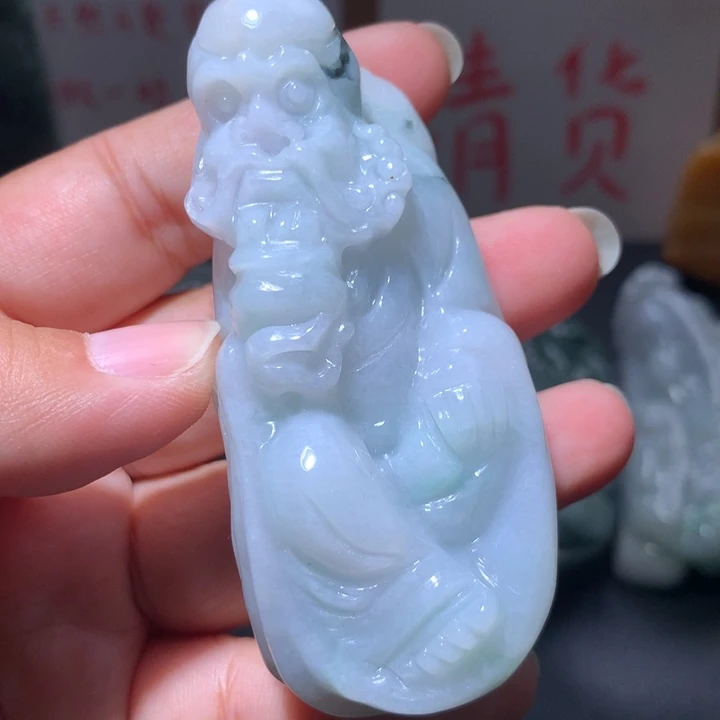 翡翠未镶嵌颈饰保真天然A货翡翠