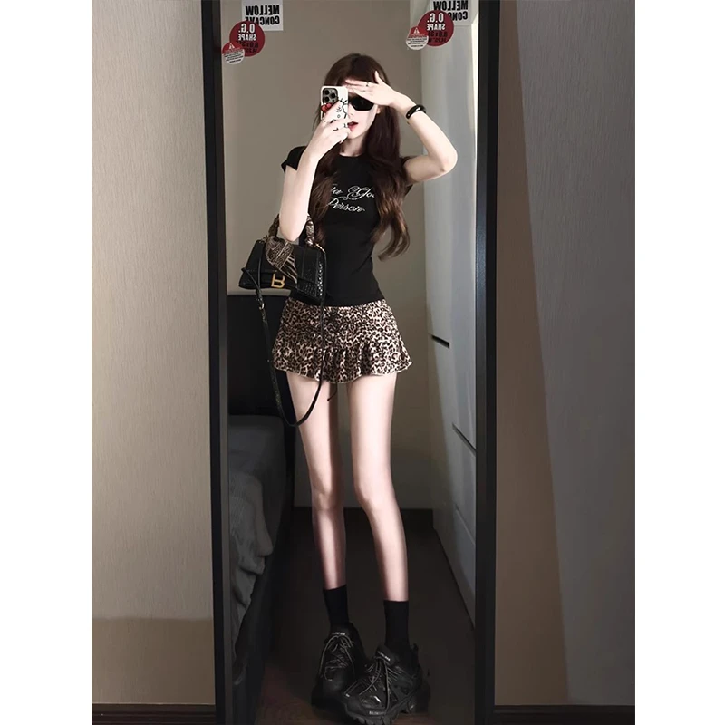 夏季女装甜辣chic高级感御姐穿搭字母短袖上衣豹纹半身裙两件套装