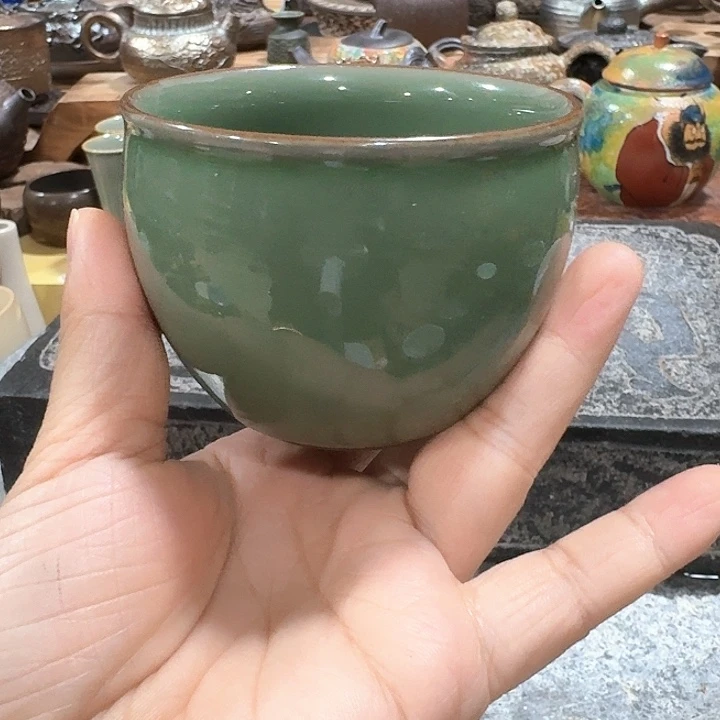 主人杯一个，瓷。。。。