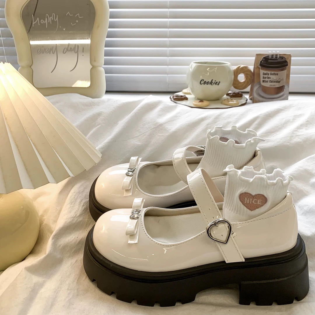 甜美英伦风白色小皮鞋女2025春夏新款松糕厚底鞋日系软妹玛丽珍鞋