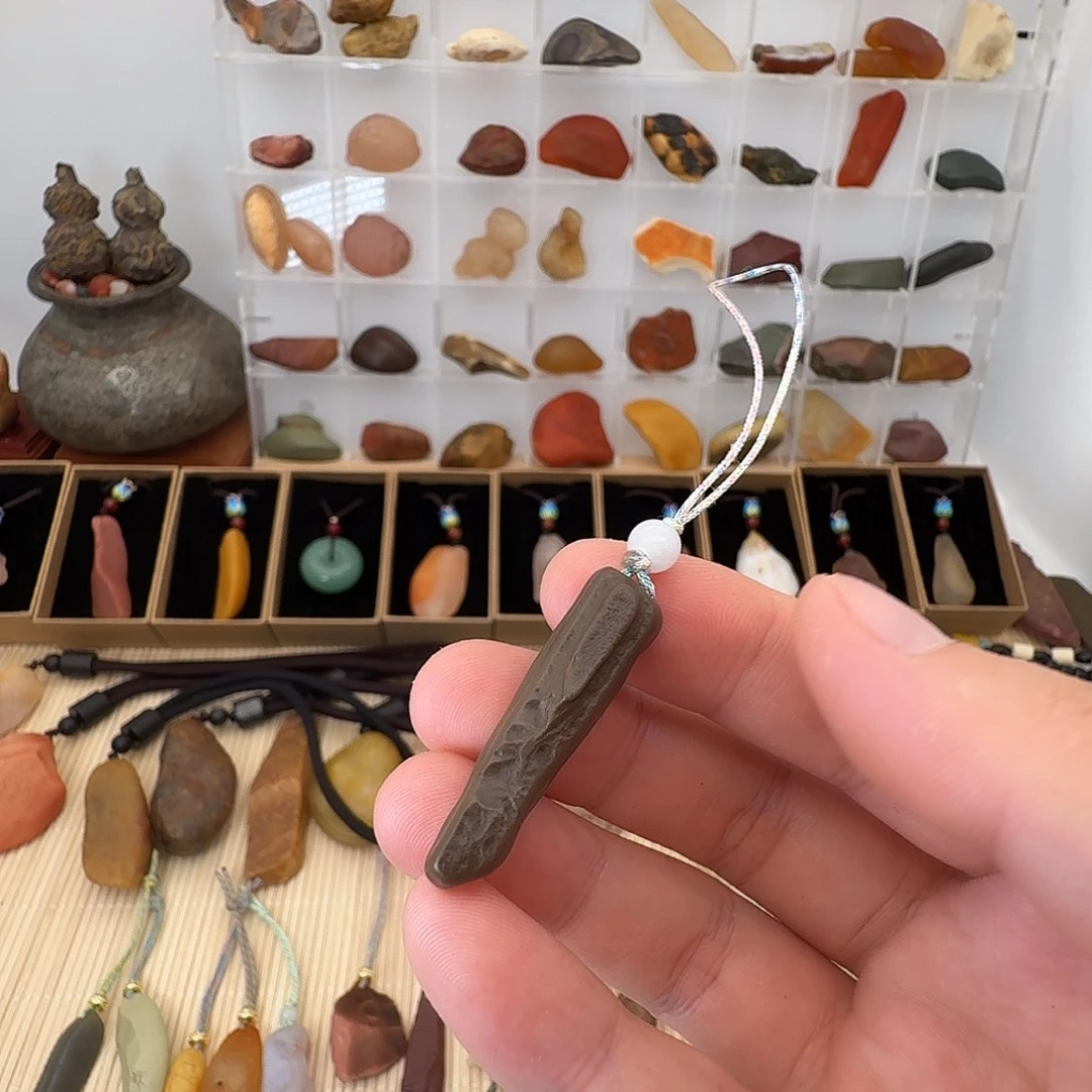 肆****铁合金无戈壁石戈壁石戈壁石