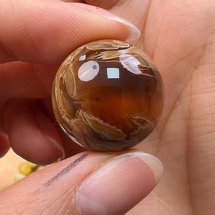 蜜蜡未镶嵌珠宝奇石