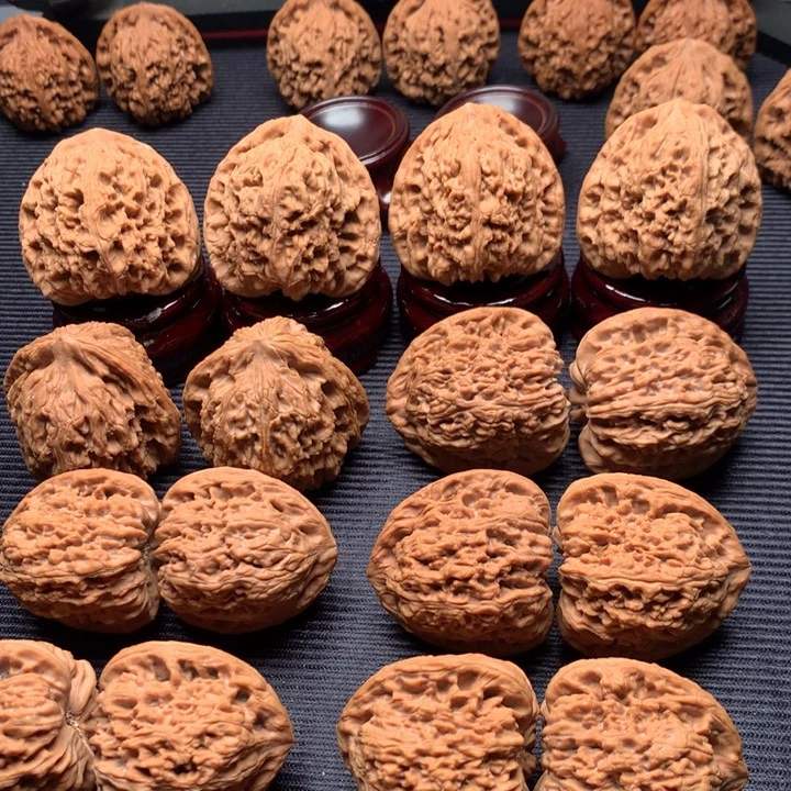 弈***…吊坠文玩核桃文玩核桃南疆石