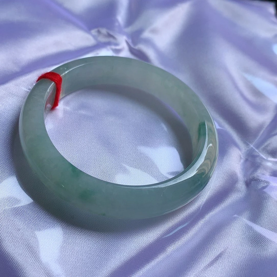 【闪购商品】未镶嵌手镯翡翠52*
