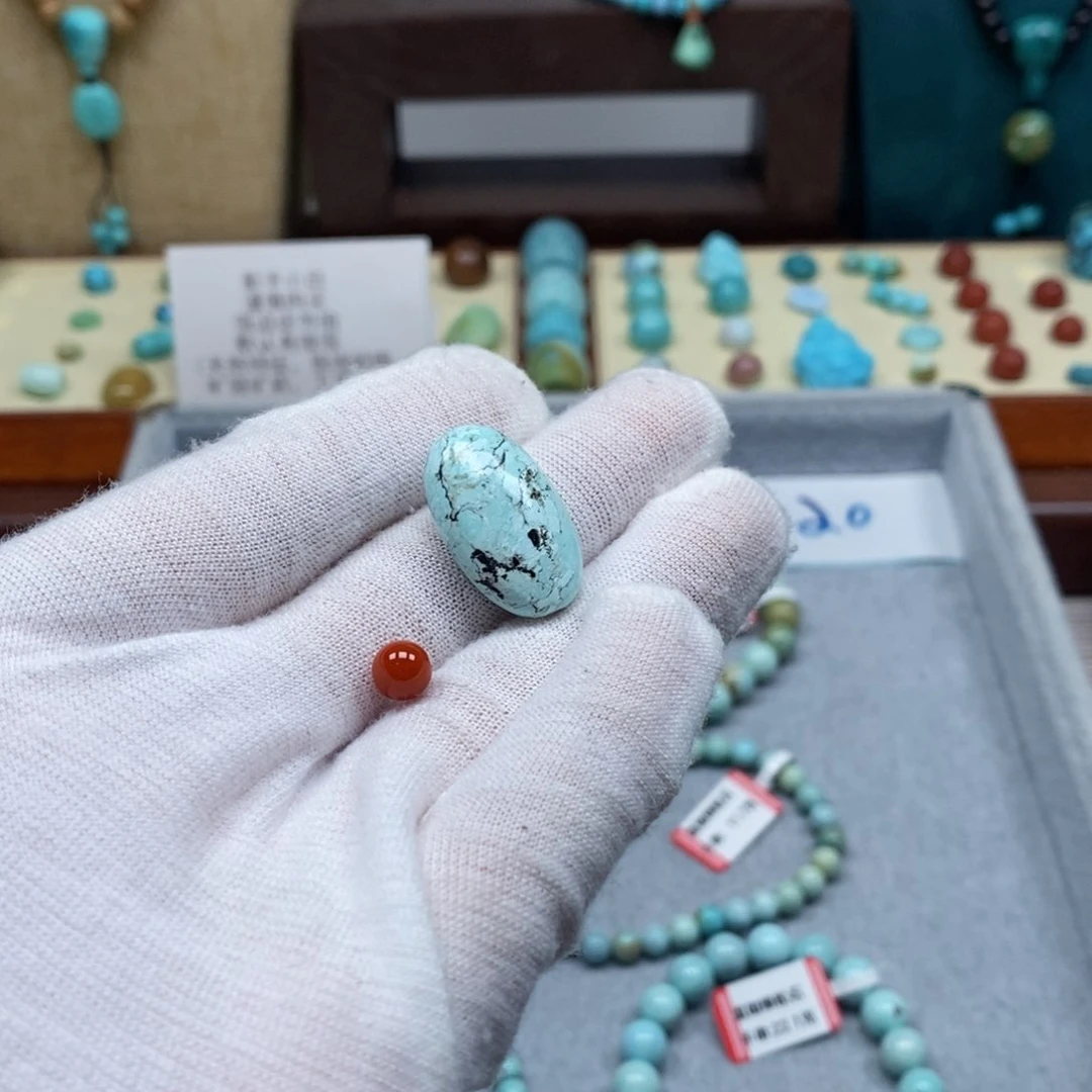 未镶嵌配饰南红玛瑙