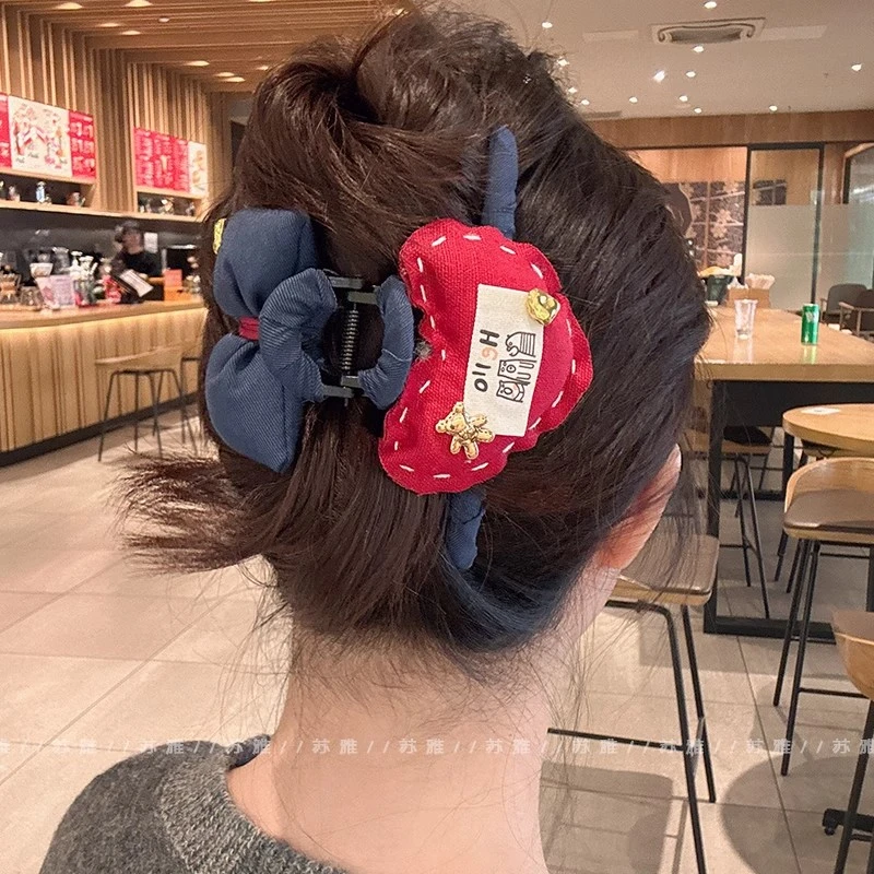 抓夹女蝴蝶结爱心布艺发夹女2025新款鲨鱼夹后脑勺发卡可爱发饰