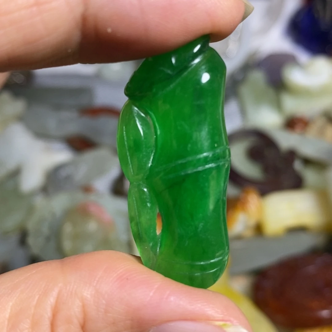 和田玉（糖玉）未镶嵌颈饰