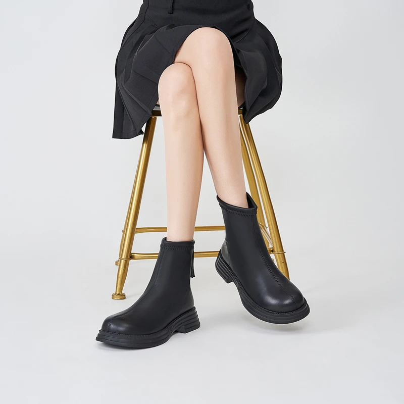 时尚靴门店回调断码福利 有码自行下单M135809