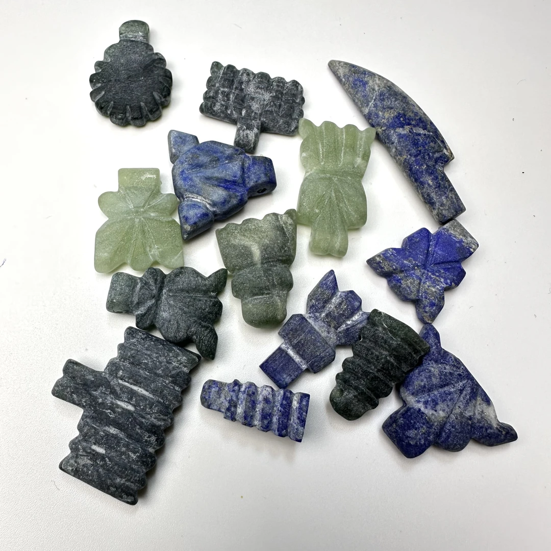 手工雕刻石吊坠配饰五个