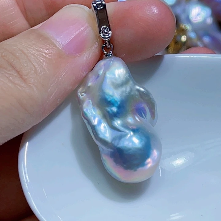 颈饰未镶嵌淡水珍珠