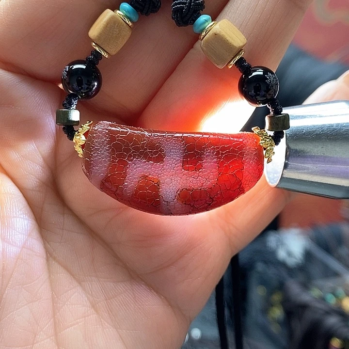 玛瑙/玉髓颈饰合金