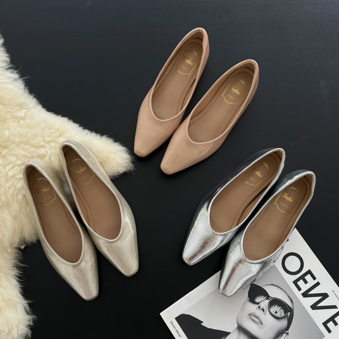 5cm内增高~裸色单鞋女2025新款法式百搭通勤尖头浅口软皮软底瓢鞋