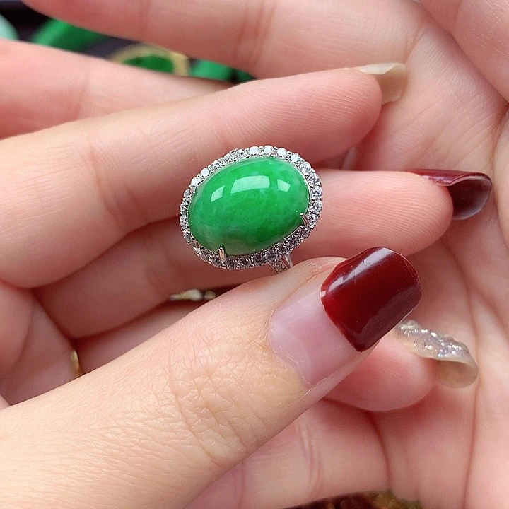 翡翠颈饰银S925镶嵌?****?翡翠