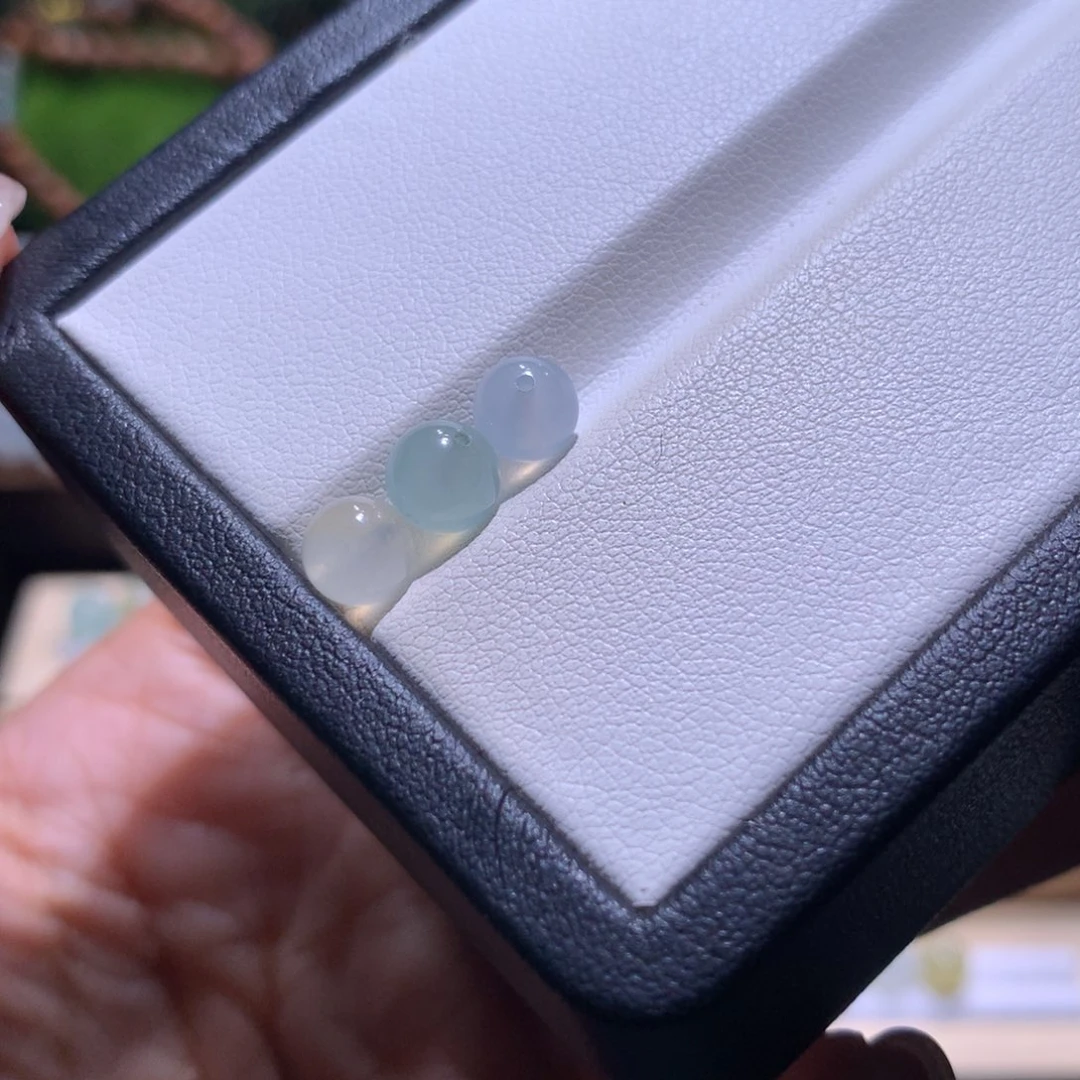 翡翠散珠特价马卡龙卡6+发其一