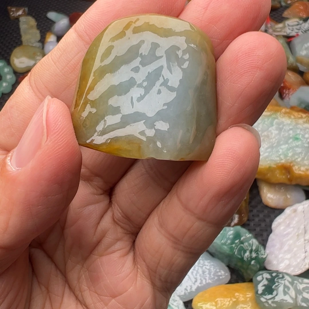 翡翠裸石缅甸翡翠