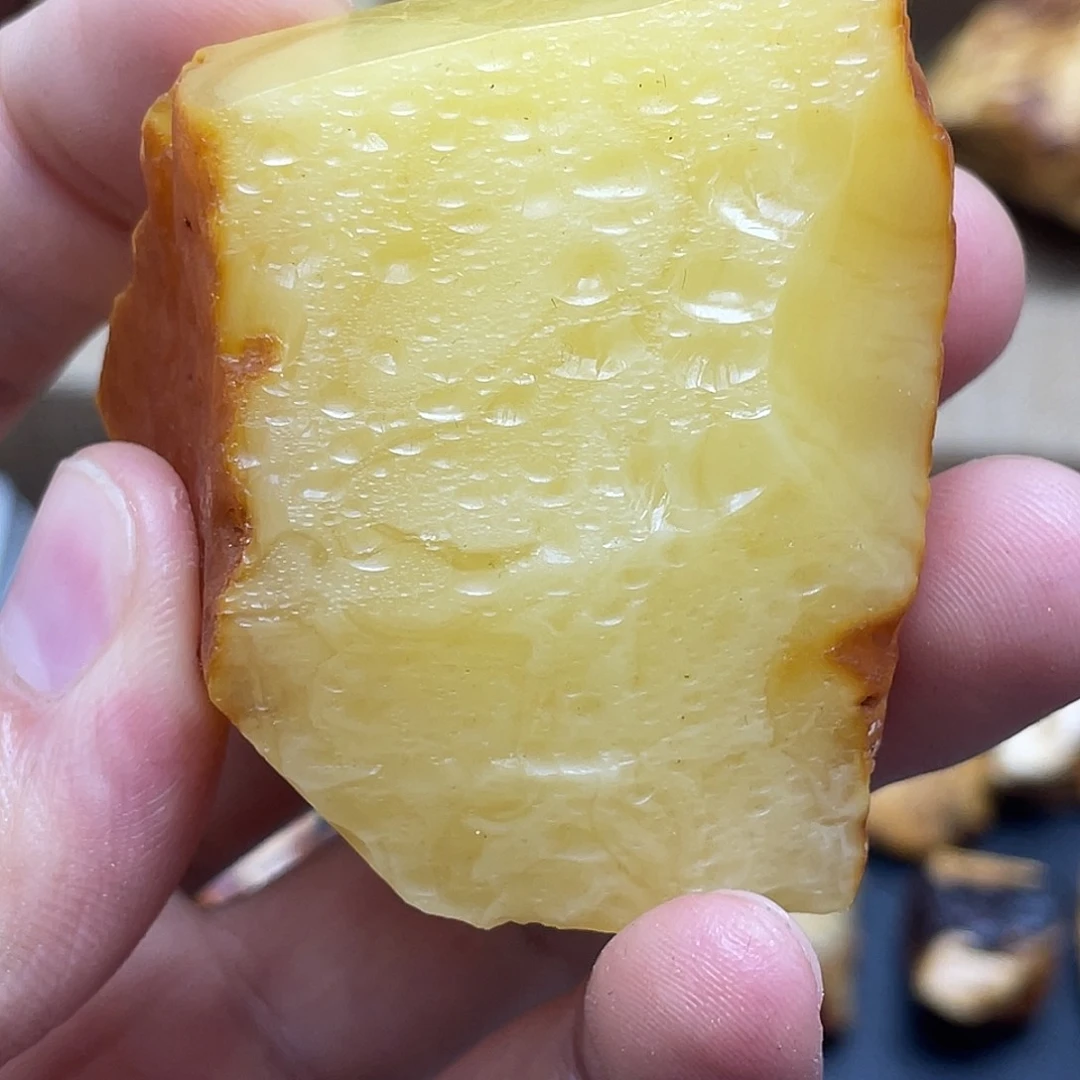 未镶嵌定制琥珀阿*定制