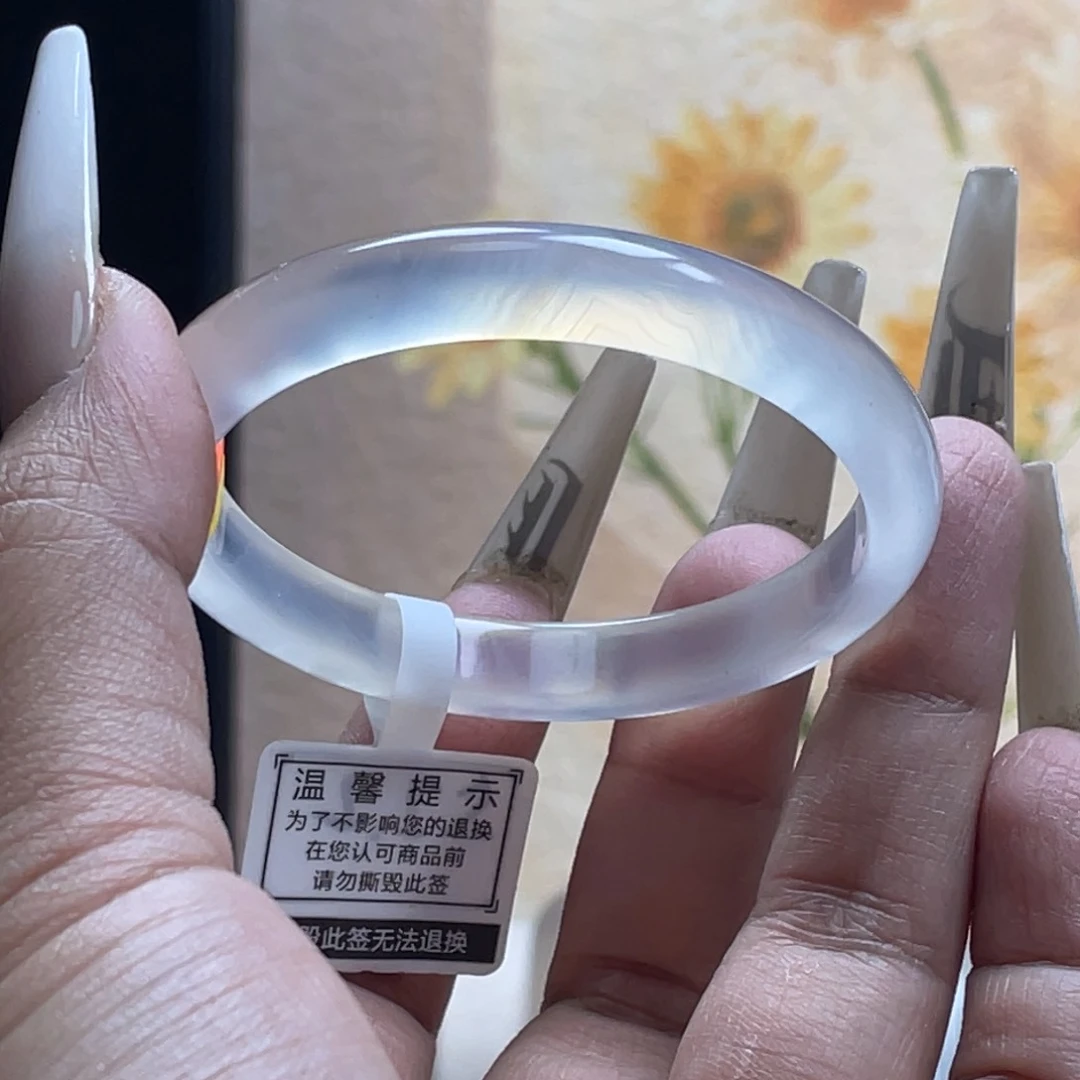 玛瑙/玉髓手镯未镶嵌听*知1