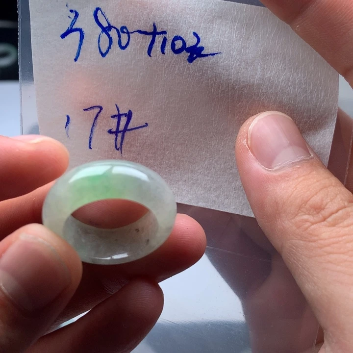 翡翠戒指未镶嵌戒圈