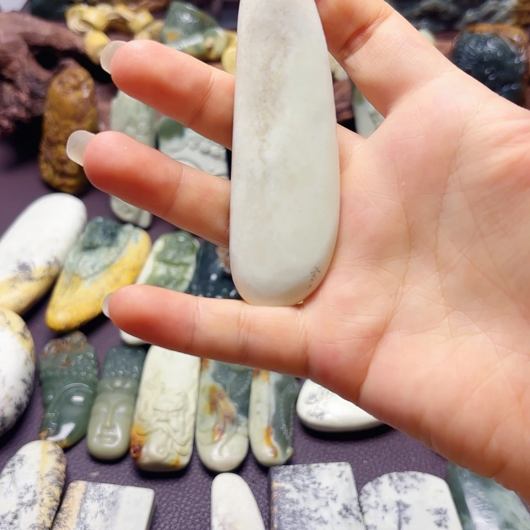 岫岩河磨玉（透闪石质玉）未镶嵌挂件