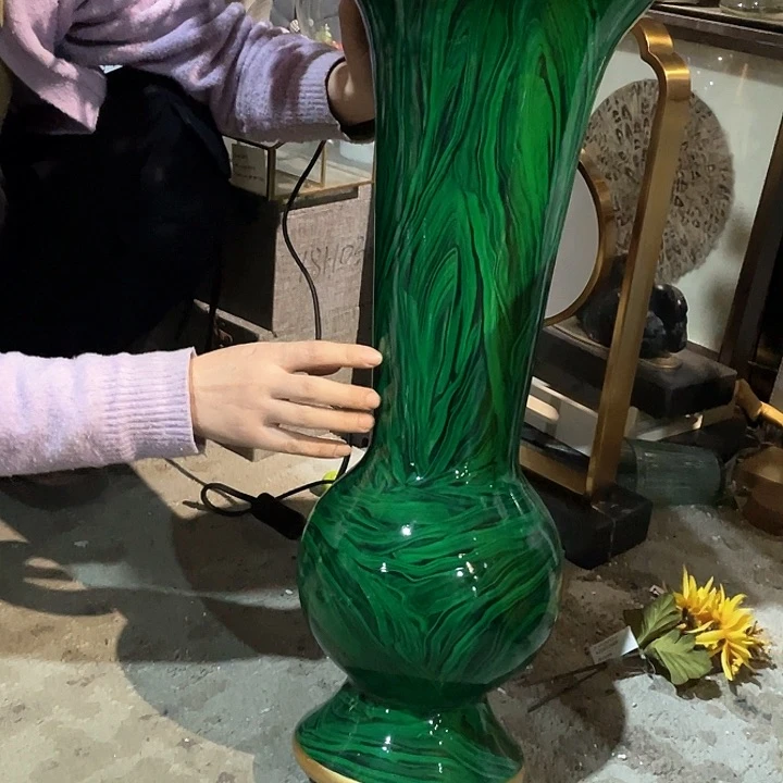 陶瓷花瓶，仿真绿植