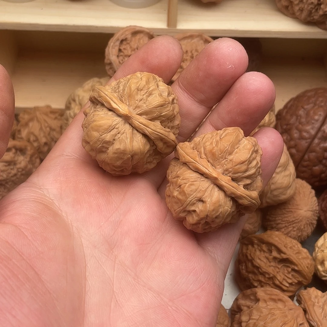 小***乡吊坠文玩核桃蛤蟆